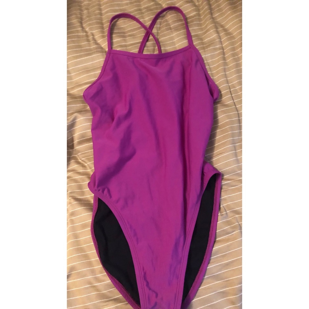 Jolyn girl’s swimsuit